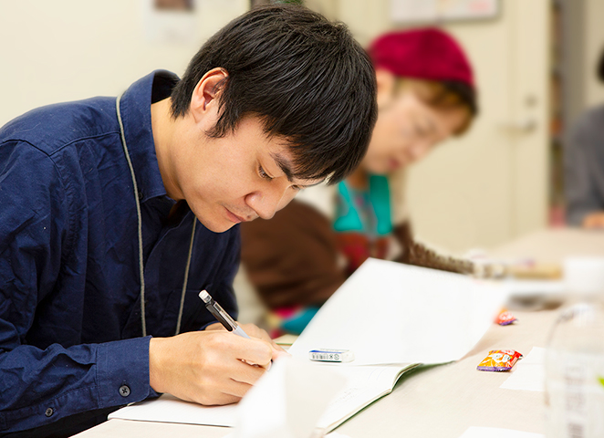 講座を受講している写真